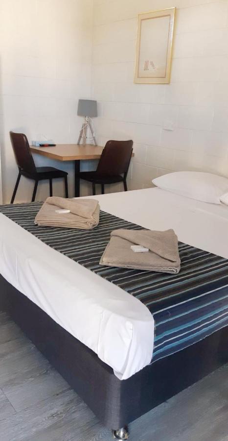 Burdekin Motor Inn Home Hill Kültér fotó